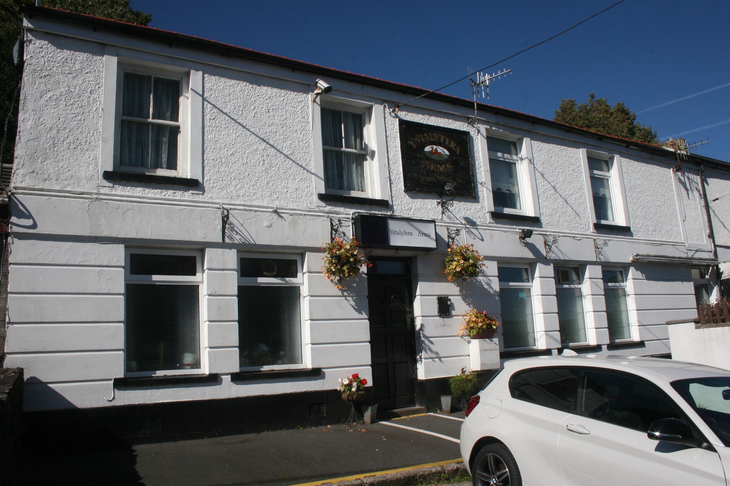 Ystalyfera Arms, photographed in September 2018