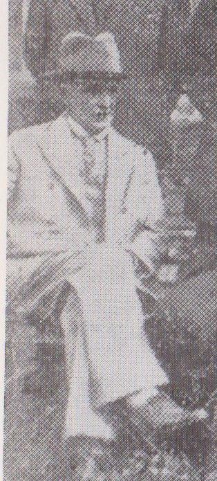 Dr William James Lewis