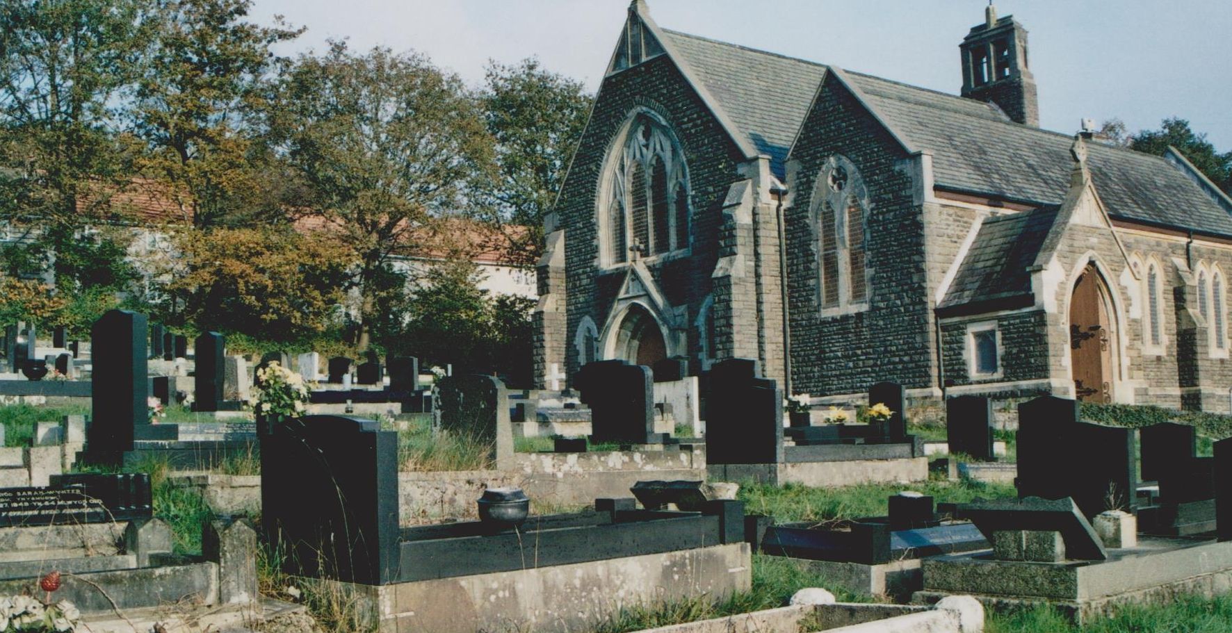 Saint Mary's Church, Ynysmeudwy